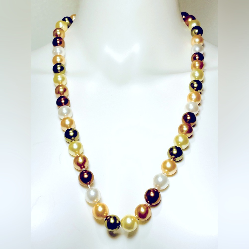 Multi color Glass pearl necklace